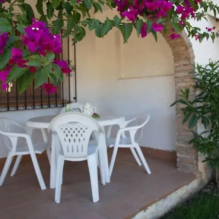 Casa En Con Piscina Y Jardin * Dénia